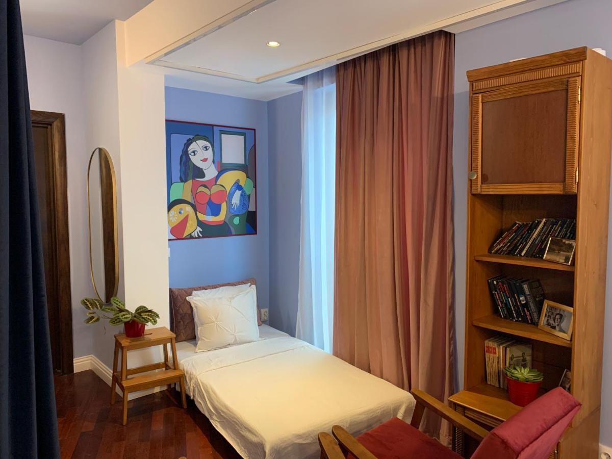 Downtown Italian Studio บูคาเรสต์ ภายนอก รูปภาพ